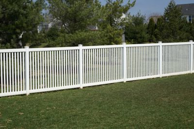 Make the Vinyl Fence Appear New